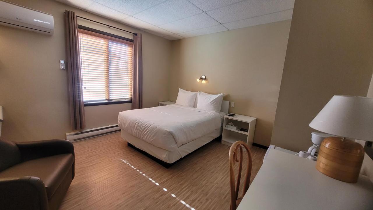 Hotel Aquamer カールトン・シュル・メール エクステリア 写真